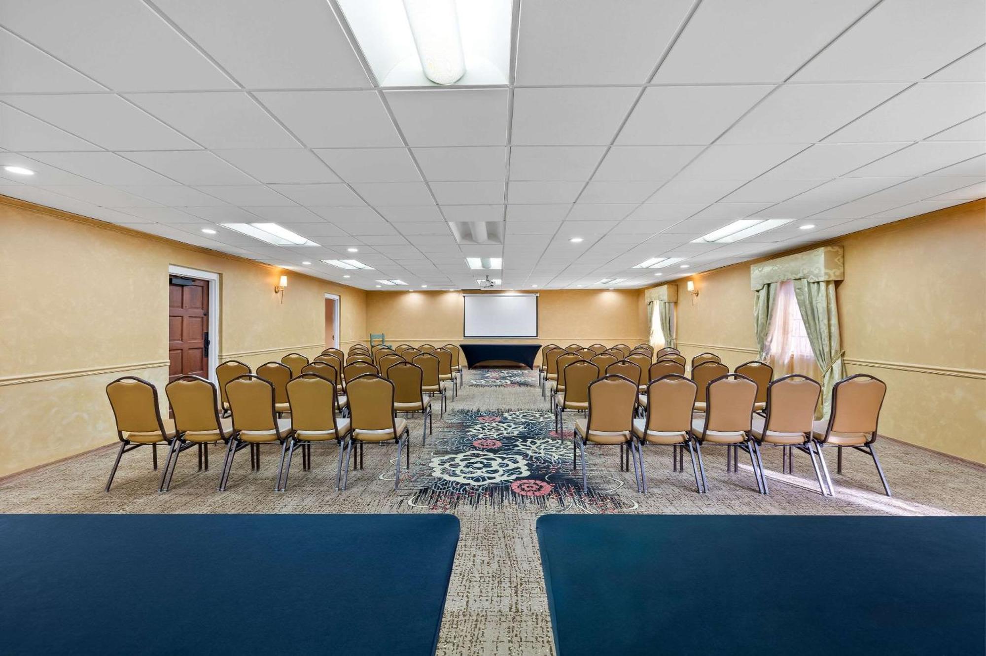 Clarion Inn Сьерра-Виста Экстерьер фото